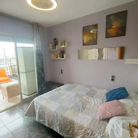 Enjoy The Beach, Port Aventura And Ferrari Land Apartment